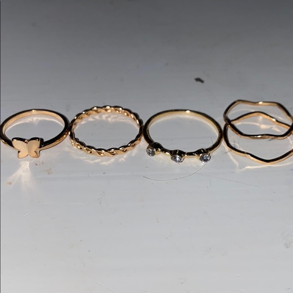 Gold ring set - Picture 2 of 3
